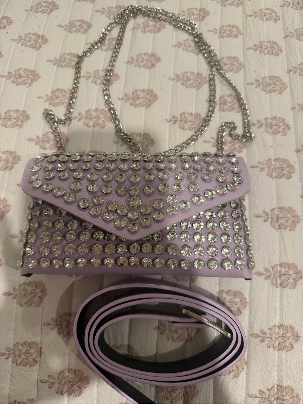 NWT Lilac Rhinestone Embellished Chain multi use bag.